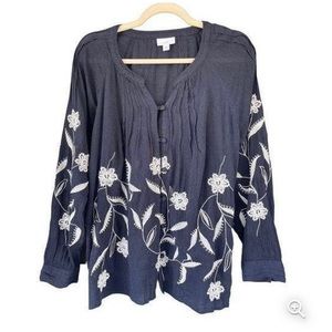 J. Jill Navy and Creme Embroidered Blouse NEW with Tags. SZ Medium